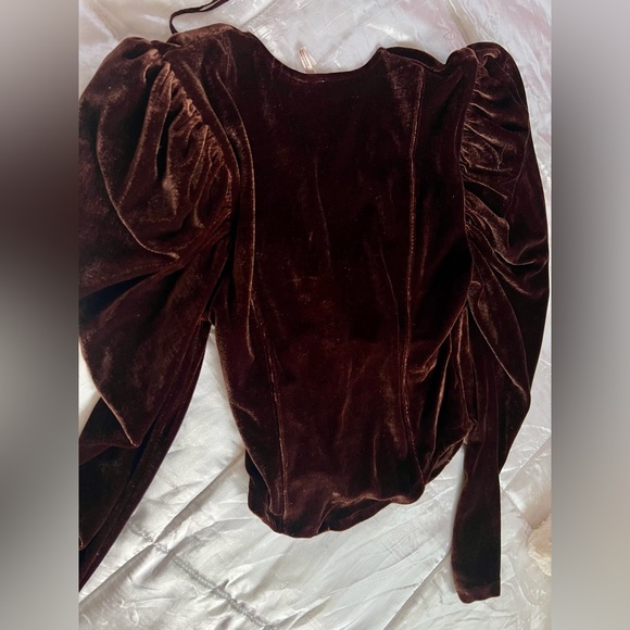 NWT Free People Velvet Fluffy Shoulder Blouse Small - Picture 3 of 12